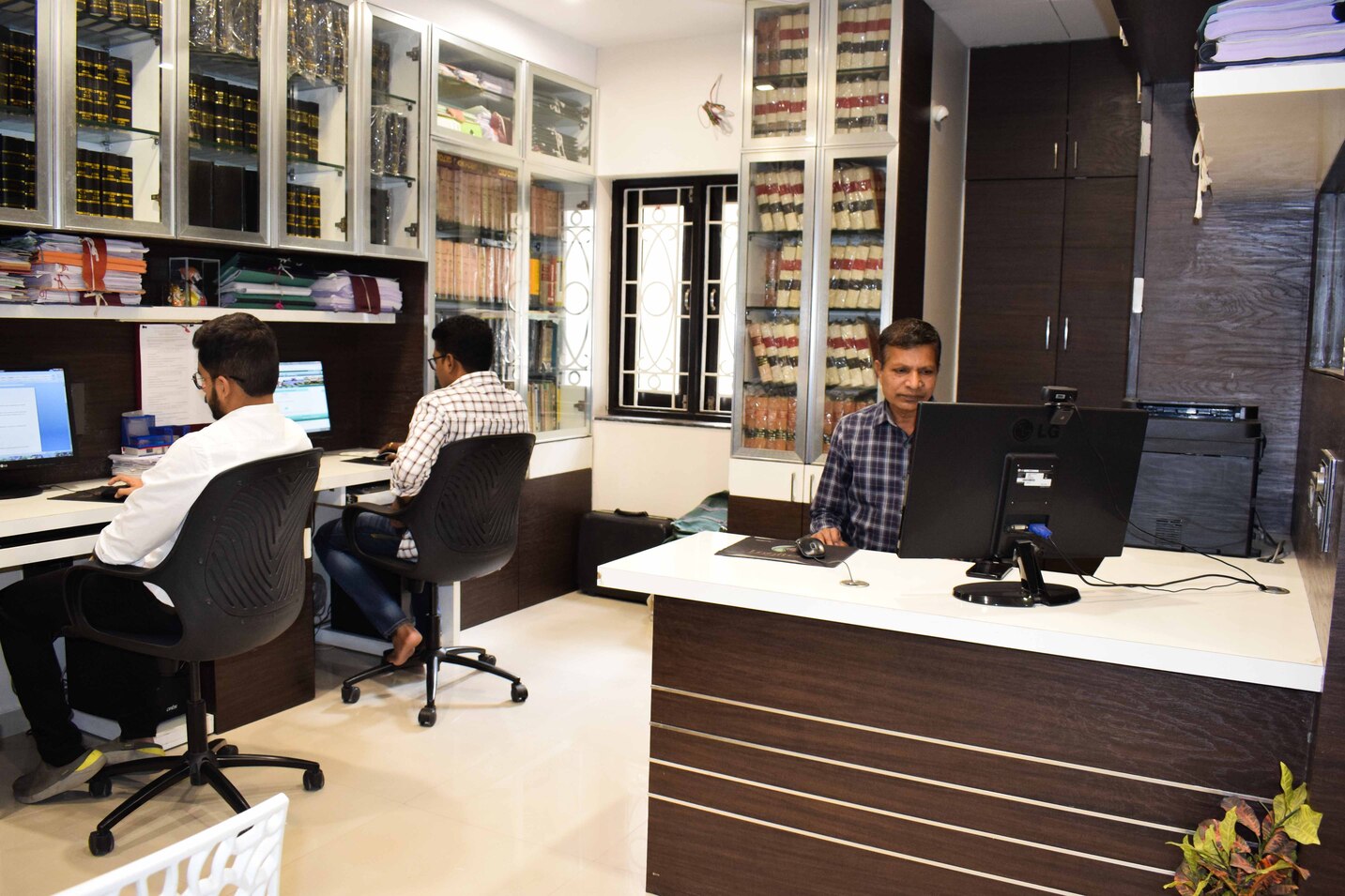 NK Kakade Law Associates